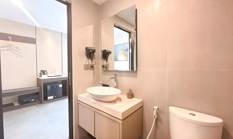 Premier Room
