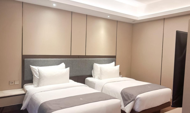 Premier Room